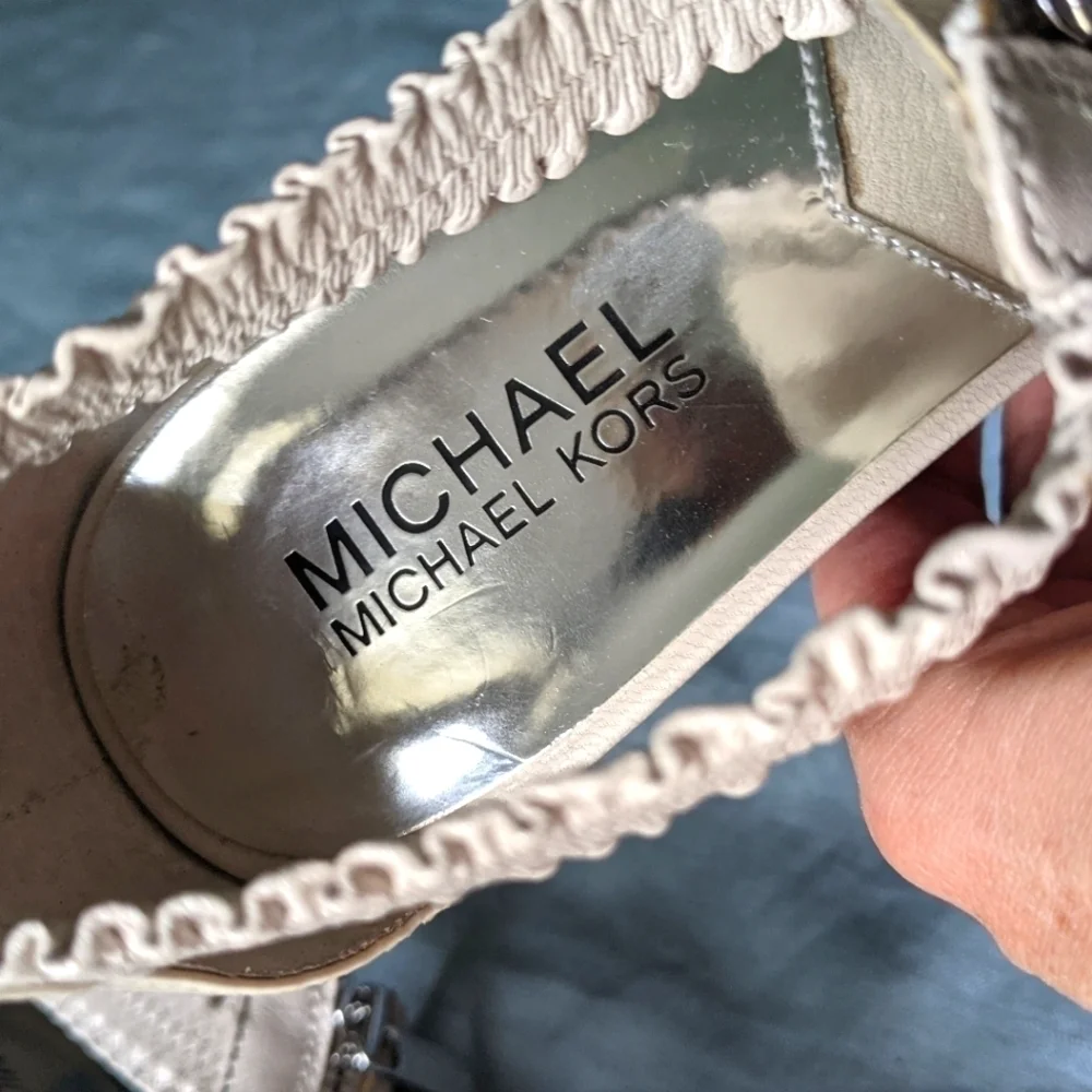 𝅺MICHAEL by Michael Kors Wedge Ivory Leather Sandal with Buckle and Zip Front 7
